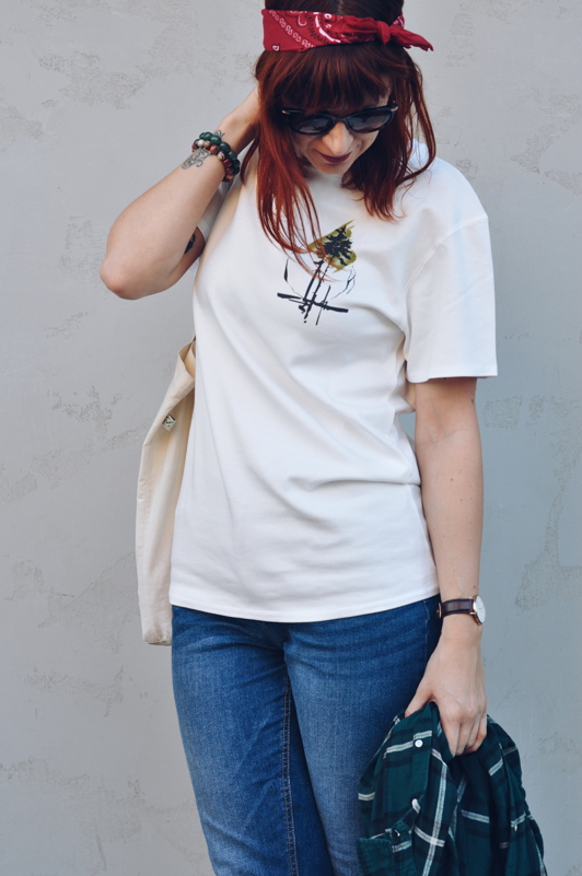 Biobavlněné unisex triko South Elements s potiskem stromu - přední díl. Biobavlněné unisex triko South Elements s potiskem stromu.